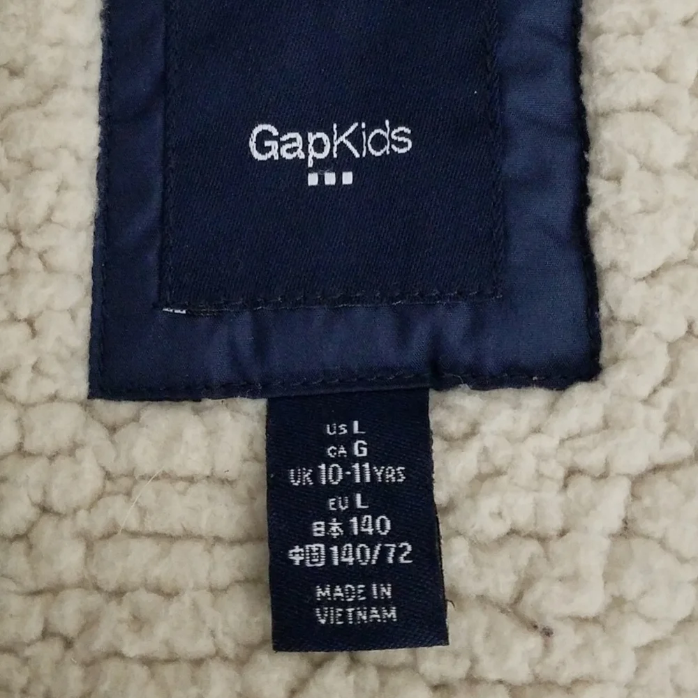 Gap Star Sherpa Lined Vest L